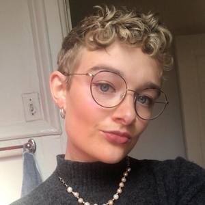 Meet your Posher, Frances